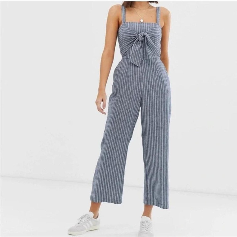 Abercrombie & Fitch Striped Blue Chambray Tie-Front Jumpsuit Size Small